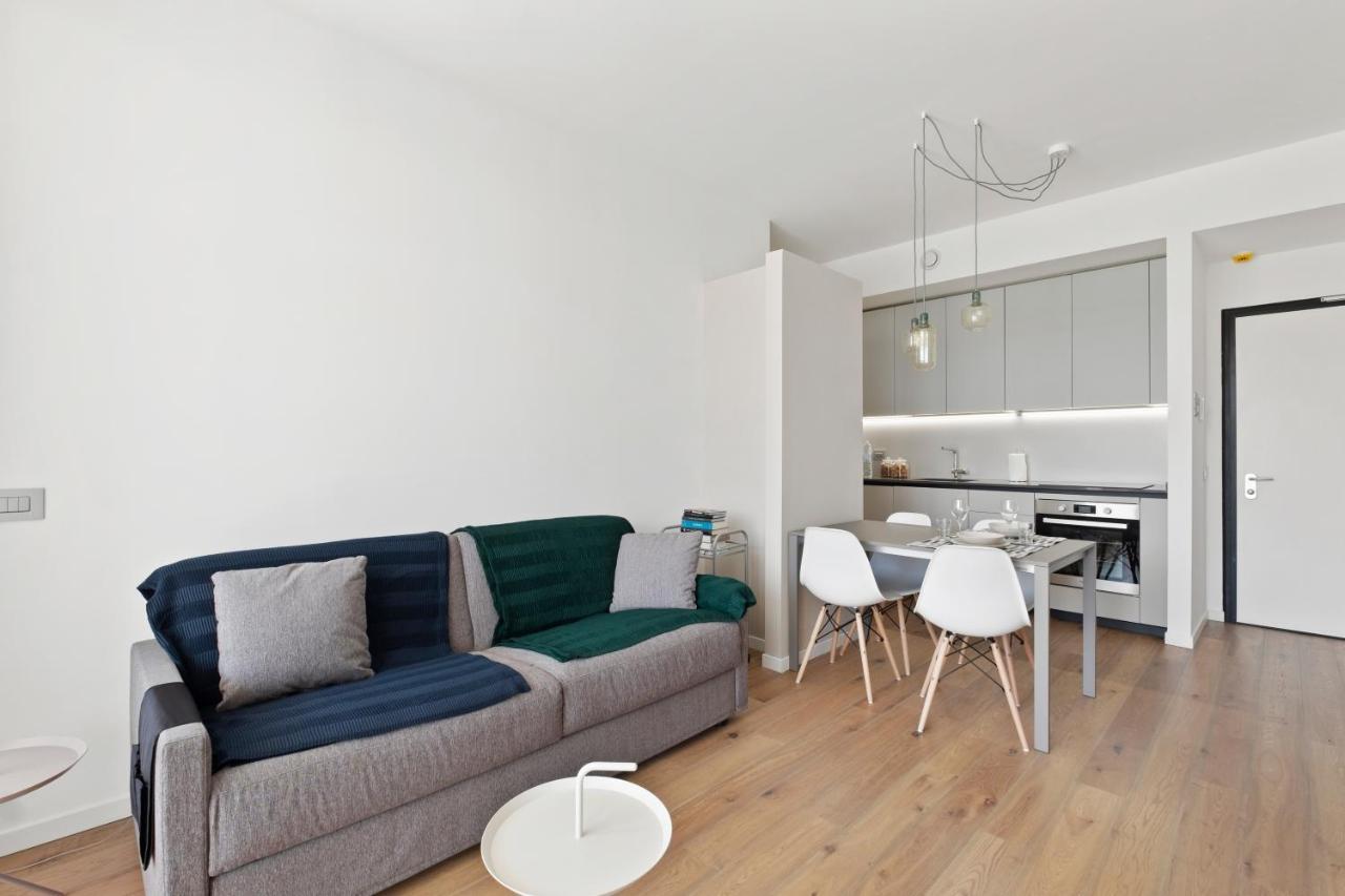Altido Spacious Apt For 4 With Balcony In Porta Romana Milano Exterior foto